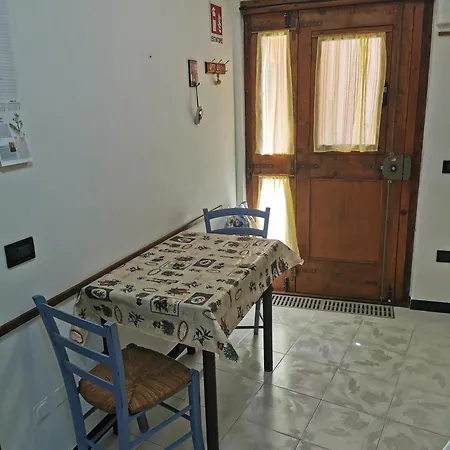 Privato Agrifoglio *